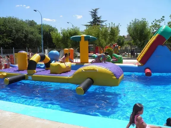 El municipi es va avançar en la celebració del Mulla't amb inflables