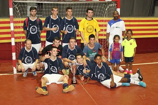 Els membres de l'equip restaurant club, guanyadors del torneig Ramon Torra.