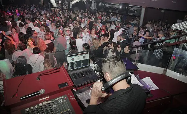 Pablo Osorio un des Dj's que va preparar la sel·lecció musical de la nit.