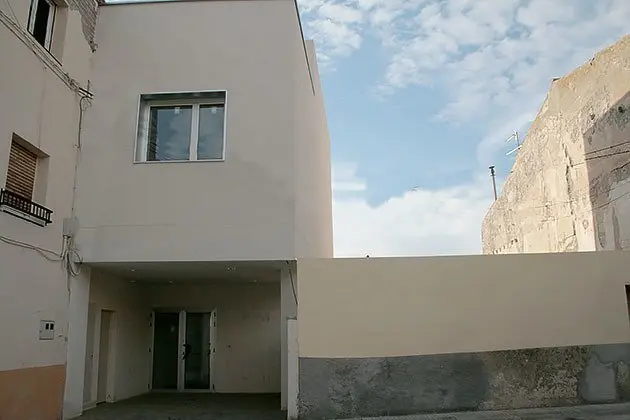 Imatge de l'edifici que es destinarà a Centre de serveis de Golmés.