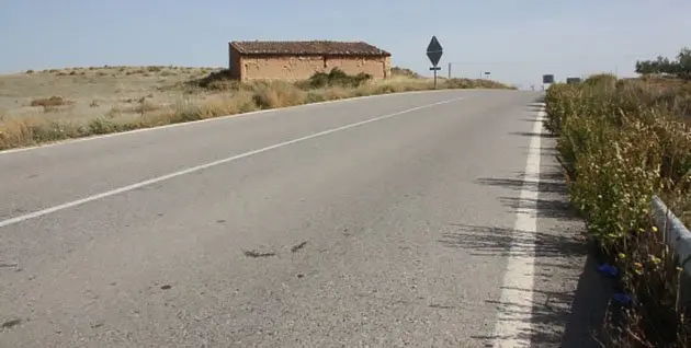 Punt quilòmetre 0,6 de la LV-2012, en el que es va produir l'atropellament mortal.