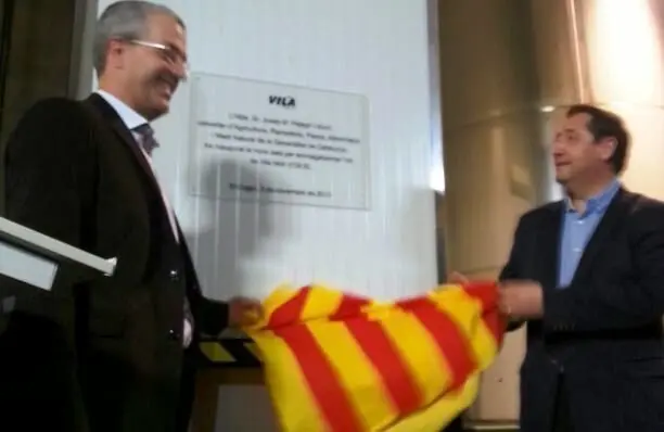 Inauguracio sala d'emmagatzemar oli de l'empresa Vilà Molí d'oli el Cogul