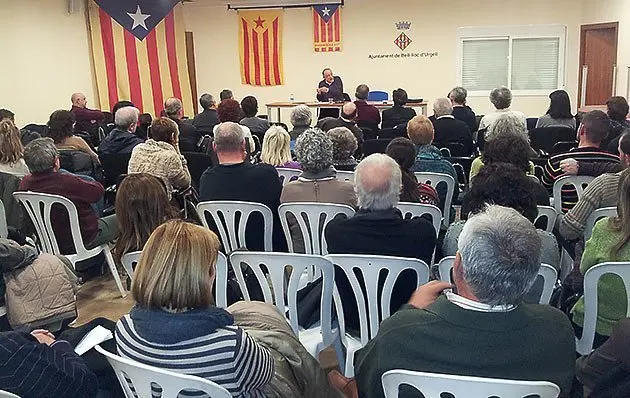 Salvador Cardús va inaugurar el cicle de conferències de l'ANC a Bell-lloc.