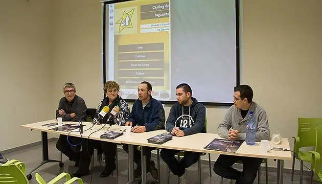 Àlex Mases, responsable del Pessebre de Linyola presentant l'Anp.