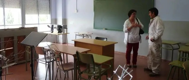 Repintat aules de música de l'escola de les Borges