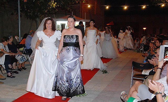 Algunes de les propietàries van lluir els seus propis vestits de núvia.