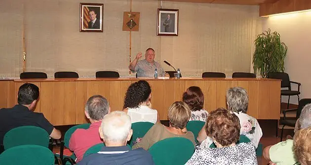 Esteve Mestre Miralcamp explica la Guerra de Successió als pobles del Pla d'Urgell.