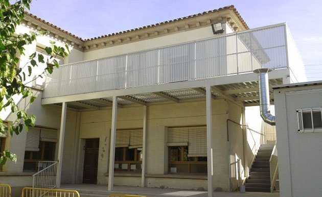 Imatge de la sortida en la planta superior de l&#39;escola Arnau Berenguer del Palau d&#39;Anglesola.