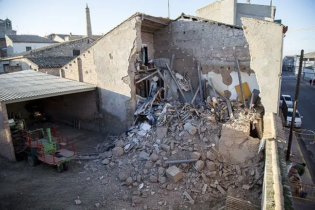 La casa que s'ha ensorrat a l'Av. Dr. Garcia Teixidó de Miralcamp.