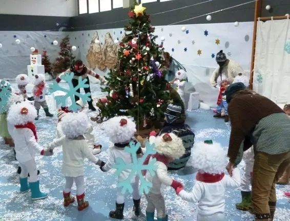 El ninot de neu, a la Llar d'Infants (19-12-2014)