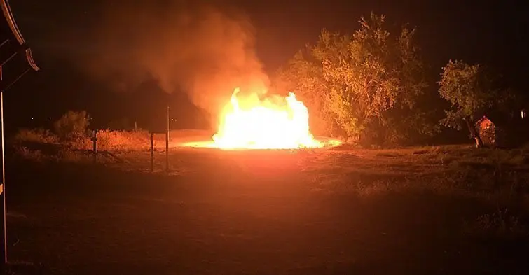 Un incendi destrueix el punt d'informació de l'Estany, que podia ser provocat.