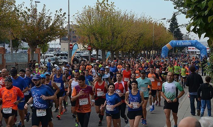Sortida de la vint-i-vuitena Mitja Marató de Mollerussa