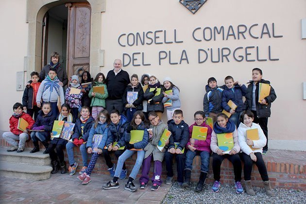 Els alumnes de l'escola Les Arrels visiten la seu del Consell Comarcal del Pla d'Urgell