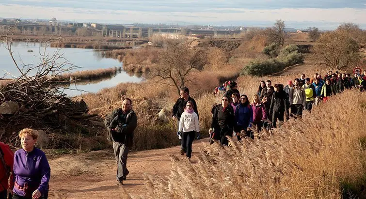 Els participants arriben a l'Estany d'Ivars i Vila-sana
