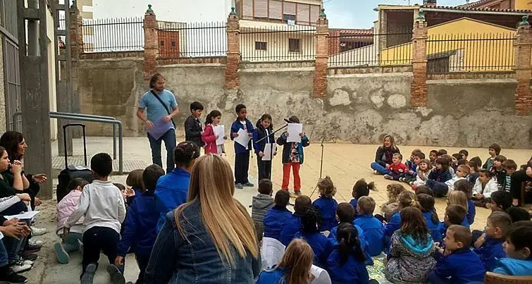 lectura alumnes la bassa tORREGROSSA interior