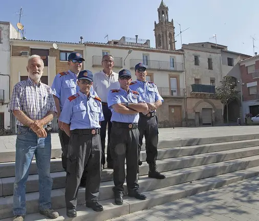 L'alcalde Jaume Gilabert i els membres de Protecció Civil de Montgai
