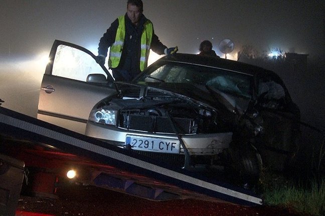 Un dels cotxes implicats en el xoc frontal que ha tingut lloc el 2 de desembre del 2016 a l'N-240, al terme de Lleida. (Horitzontal)