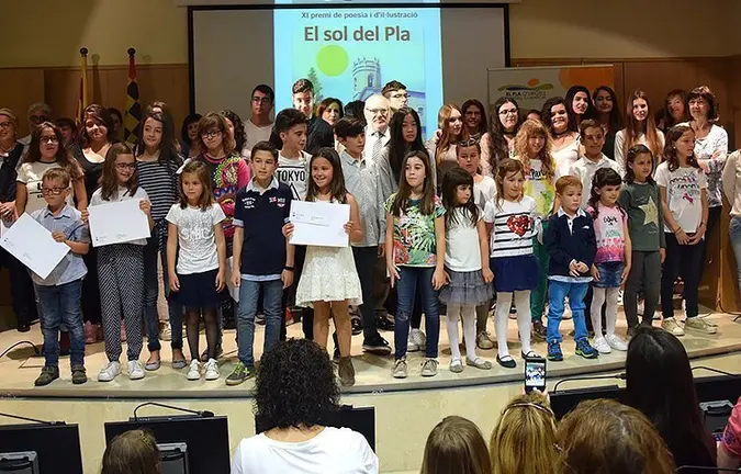 Els estudiants guardonats en l'onzena edició del Premi Sol del Pla