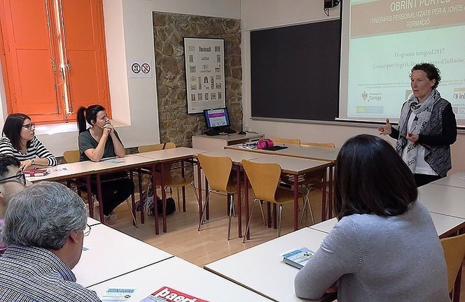 Sessió del programa Obrint Portes que es desenvolupa a Tàrrega i Lleida interior