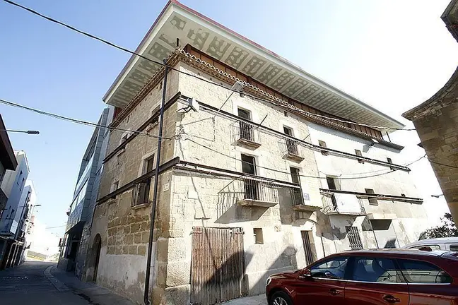 Imatge de l'edifici de Cal Negre d'Alpicat