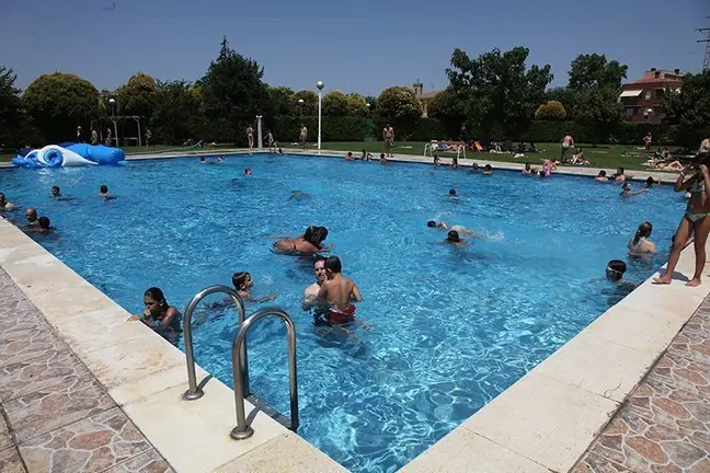 Vistes piscines Torregrossa12