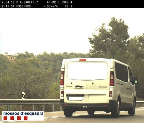 Els Mossos d'Esquadra denuncien penalment un conductor per circular a 193 km-h a l'N-240 Interior