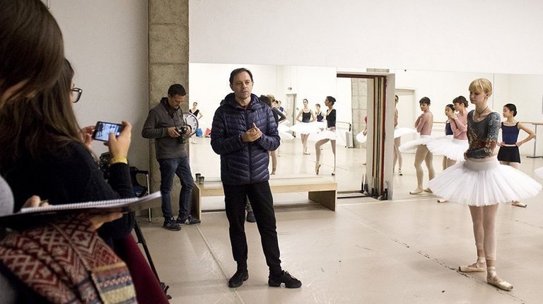 Elías Garcia en un assaig del Ballet de Catalunya