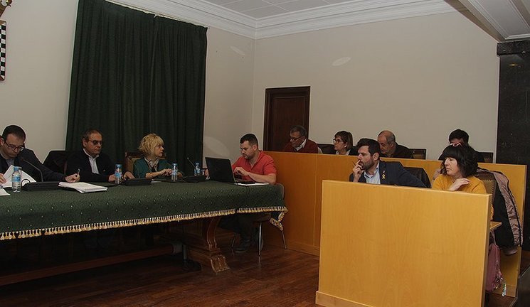 Imatge d'arxiu de sessió plenària de l'Ajuntament de Mollerussa 1