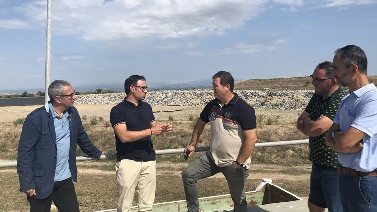 Visita a l'abocador de Castellnou de Seana