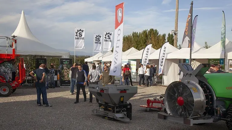 Jornades Fructícoles en l'estació de l'IRTA a Mollerussa