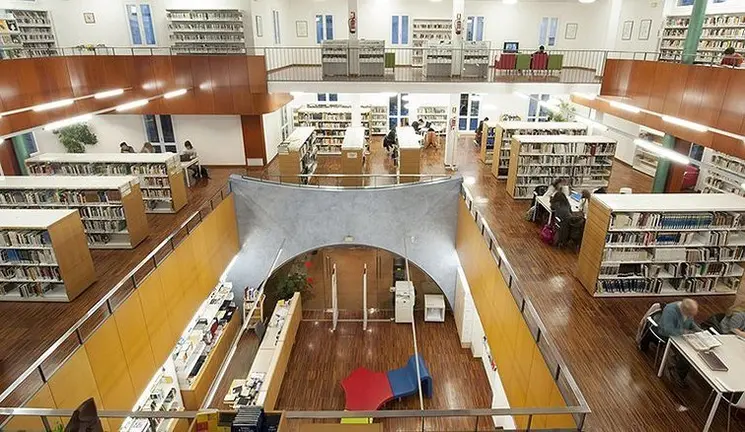 Biblioteca Pública de Tàrrega – Germanes Güell
