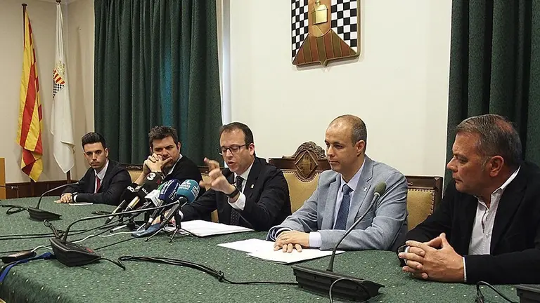 Equip directiu i membres del consistori de l'Ajuntament de Mollerussa