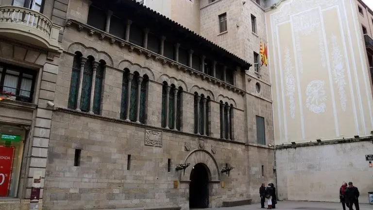 Imatge d'arxiu de la façana del Palau de la Paeria de Lleida. (Horitzontal) - Salvador Miret