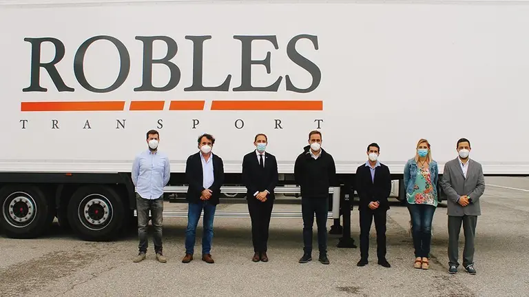 Visita a Transportes Robles del subdeledat José Crespín