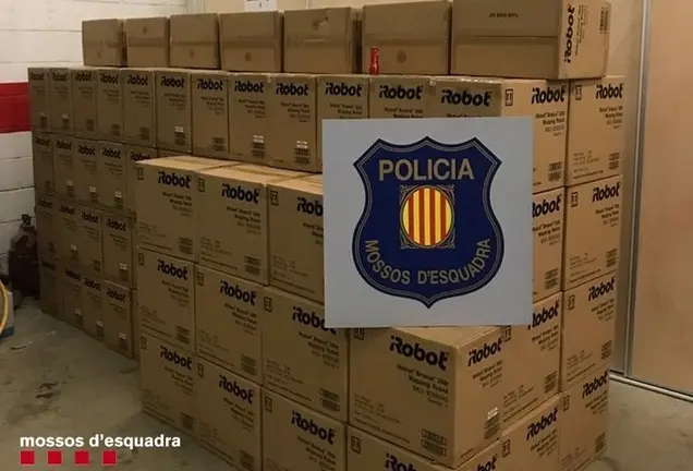 Els articles que es van sostreure d'un canií estacionar a Sidamon