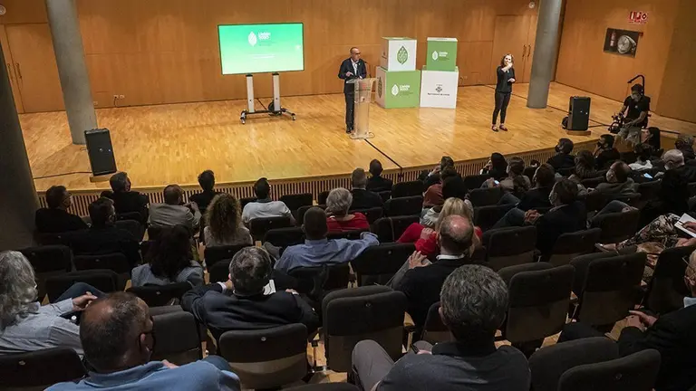 El Paer en cap Miquel Pueyo presenta el projecte Lleida capital AgroBioTec @JaviMartÍn 1