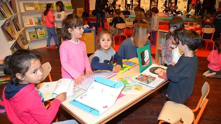 Saló del Llibre Infantil i juvenil @JosepA.Pérez