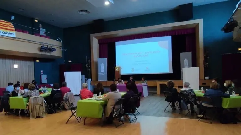 Trobada-taller a Corbins al voltant del ‘Present i futur de l’associacionisme femení’
