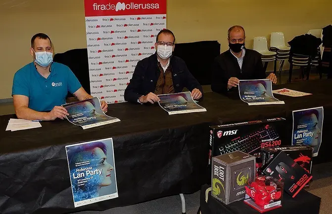 Eduard Roca, Marc Solsona i Xavier Roure presenten la Lan Party ©JosepA.Pérez