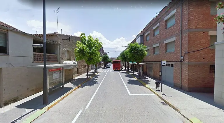 Actuals parades al carrer Prat de la Riba de Juneda
