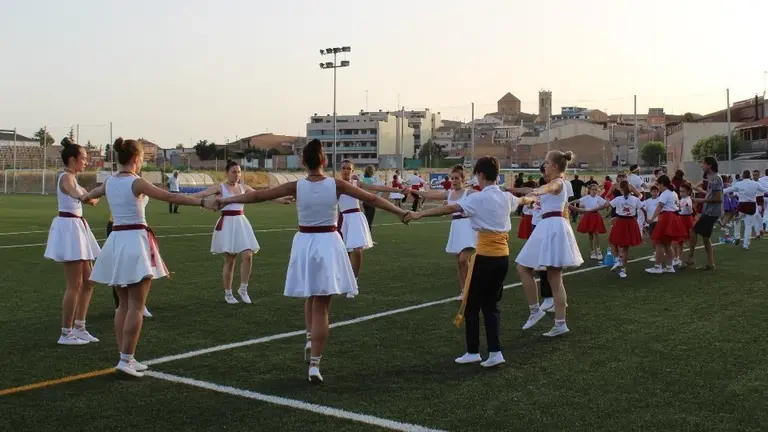 Participants en el I Aplec de sardanes de Golmés