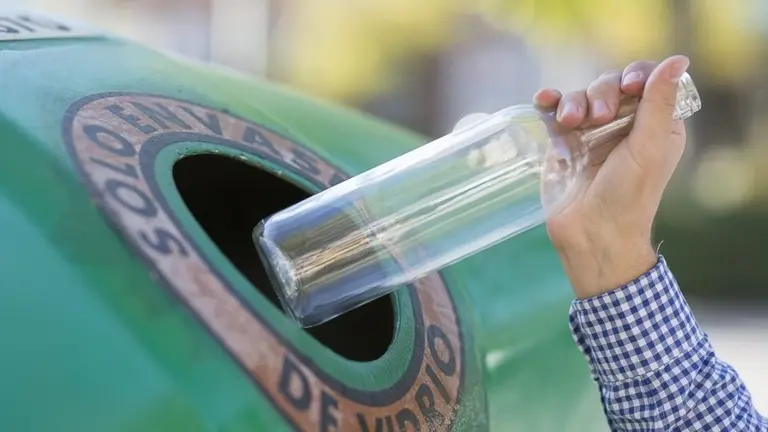 Reciclatge de vidre.