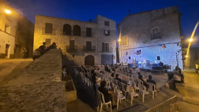 Maials va acollir la darrera actuació del cicle 'Escenaris Singulars' 2022. Fotografia: Consell Comarcal del Segrià.