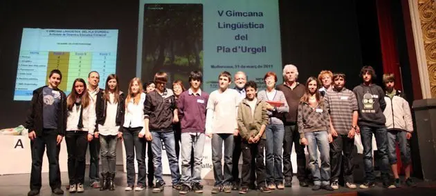 Els guanyadors del l'edició 2011 de la Gimcana Lingüística.