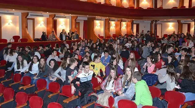 Els alumnes de secundària del Pla d'Urgell participen en l'activitat Canvi de Marxa.