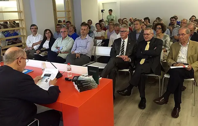 Manuel Roure presenta Optometria holìstica