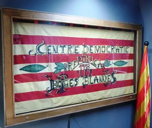 Domàs del Centre Democràtic Republicà exposat a l'Espai Macià.