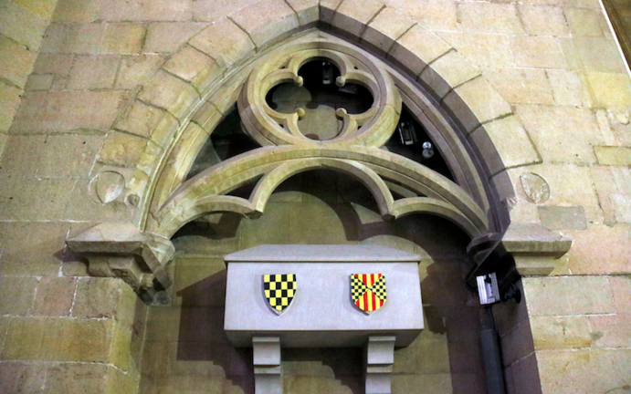 Monestir de les Avellanes, 
Comtes d&#39;Urgell interior
