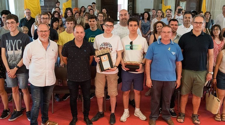 Cervera ret homenatge als alumnes amb millors notes de selectivitat de Catalunya - foto Jordi Prat