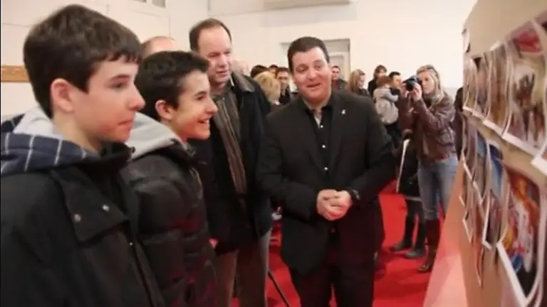 Els germans Marc i &Agrave;lex M&aacute;rquez en una visita a castellnou fa cinc anys